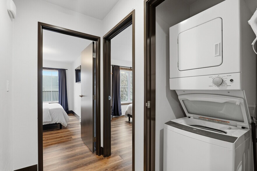 More Photos Of 171 E Rhine St, Elkhart Lake Apartments For Sale
