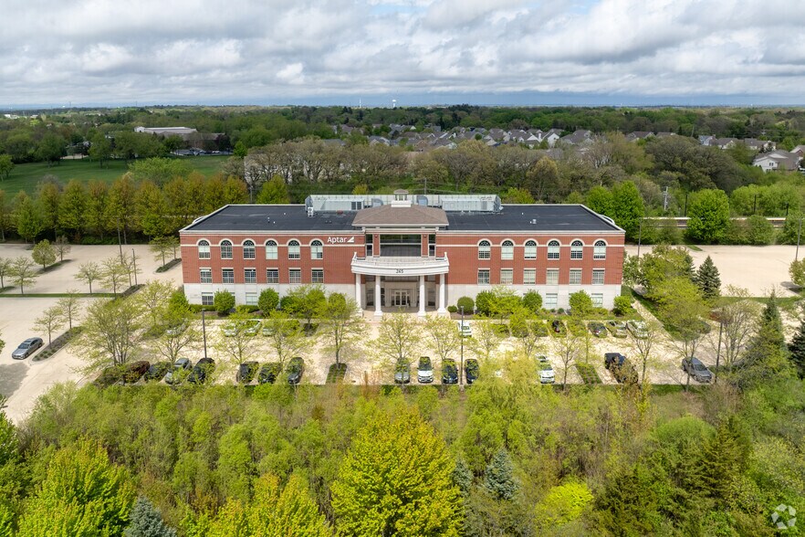 More Photos Of 265 Exchange Dr, Crystal Lake Office For Sale