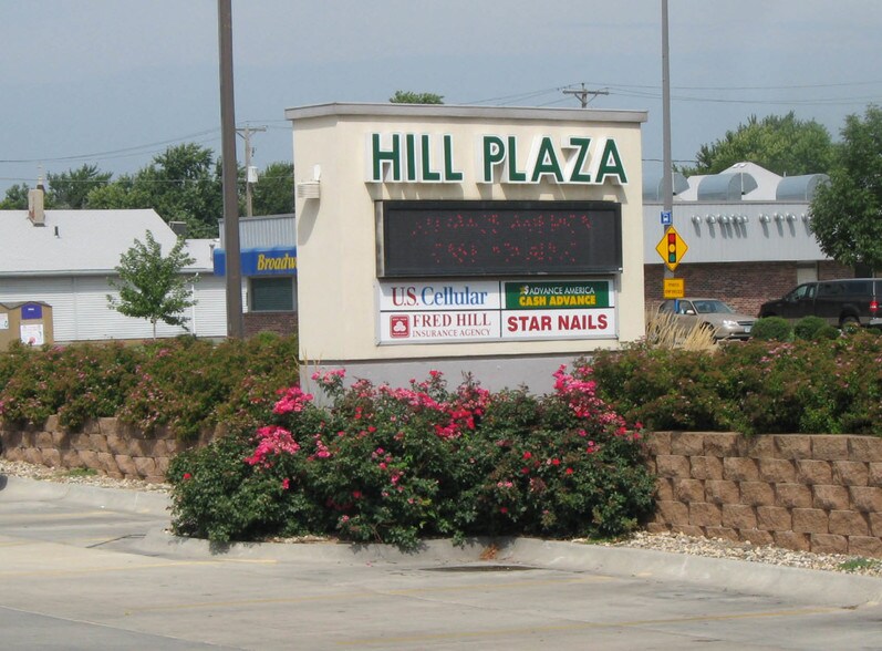 More Photos Of 2015 W Broadway Ave, Council Bluffs Unknown For Lease