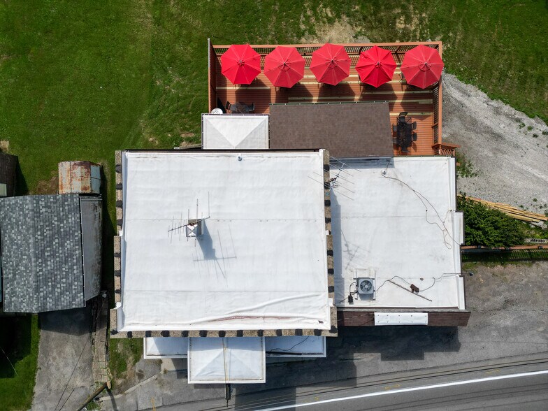 More Photos Of 125 Main St, Hickory Restaurant For Sale