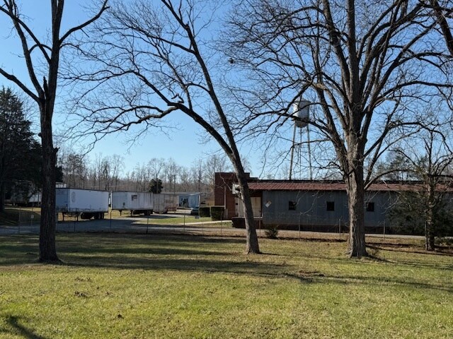 More Photos Of 2729 Ossipee Front St, Elon Truck Terminal For Sale