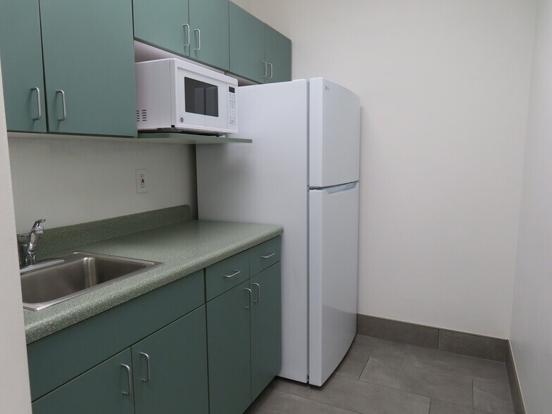 More Photos Of 163 W 1600 S, Saint George Office For Lease