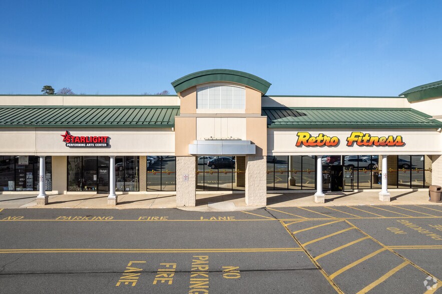 More Photos Of 712 E Bay Ave, Manahawkin Unknown For Lease