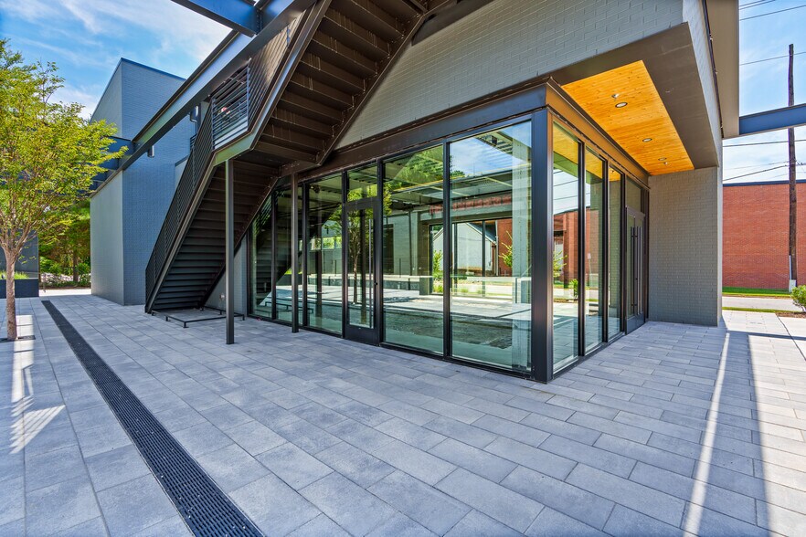 More Photos Of 2020 Progress Ct, Raleigh Office For Lease