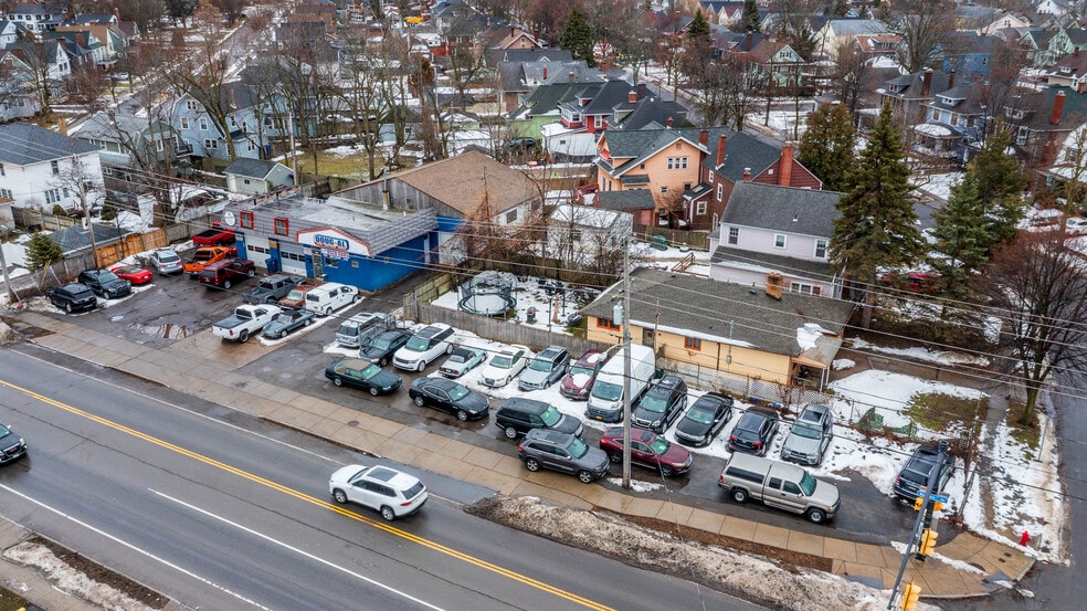 More Photos Of 252 Kenmore Ave, Buffalo Auto Repair For Sale