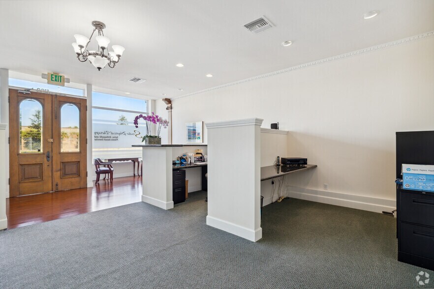 More Photos Of 1160 El Camino Real, San Carlos Office For Sale