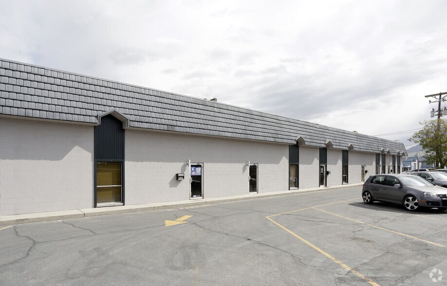 More Photos Of 3410-3426 S 300 W, Salt Lake City Light Manufacturing For Sale