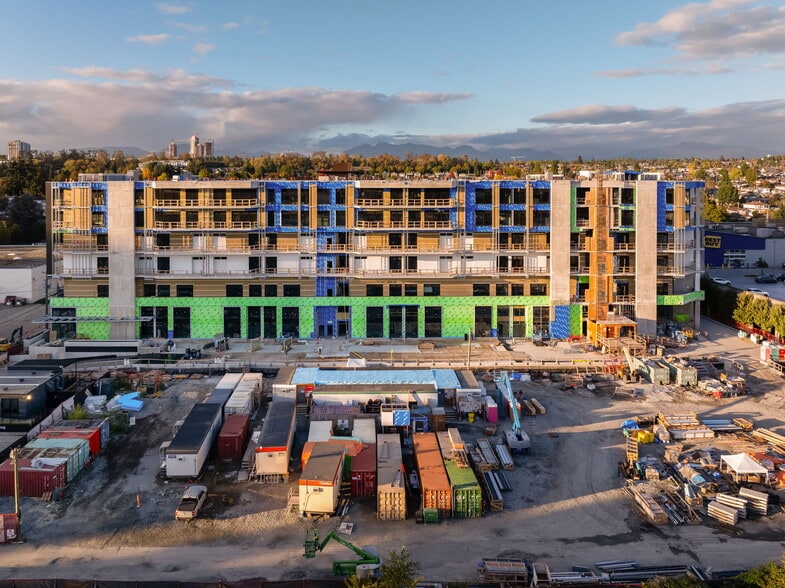 More Photos Of 8250 Manitoba St, Vancouver Flex For Sale