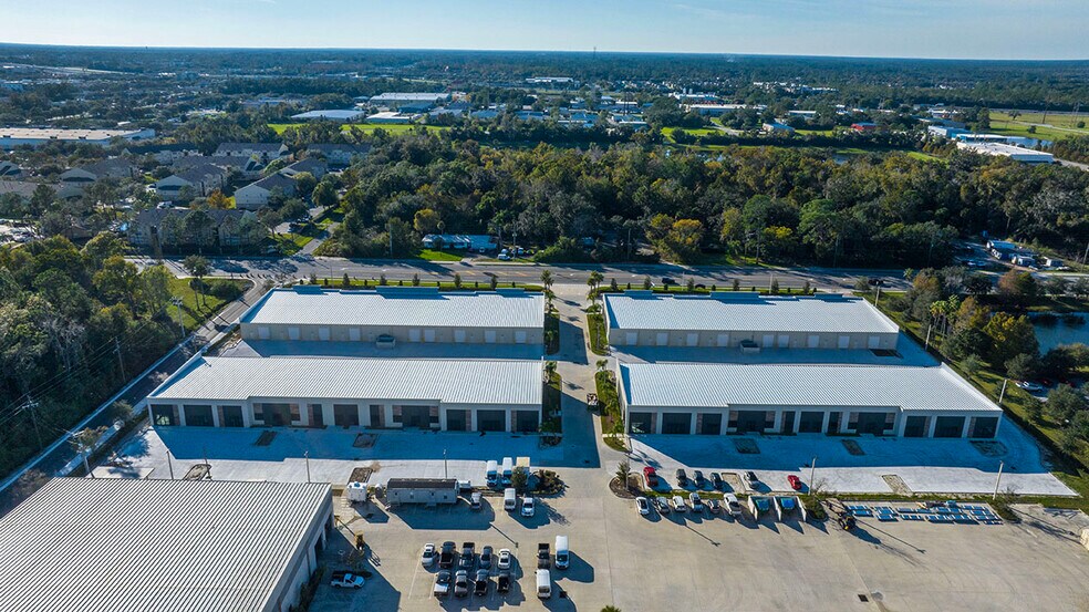 More Photos Of 375 Monroe Rd, Sanford Unknown For Lease