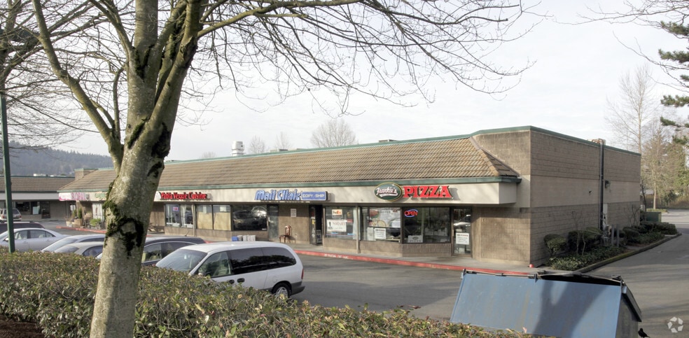 More Photos Of 1420 NW Gilman Blvd, Issaquah General Retail For Lease