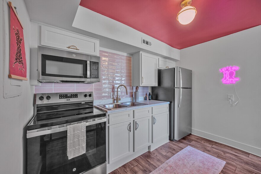 More Photos Of 1044-1046 Jefferson St, Nashville Apartments For Sale