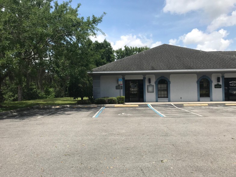 More Photos Of 918 Rolling Acres Rd, Lady Lake Medical For Lease