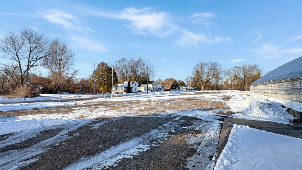 More Photos Of 916 S Mitchell St, Cadillac Restaurant For Sale