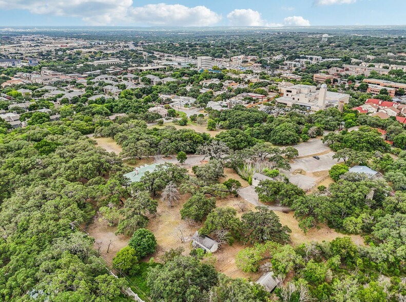 More Photos Of 7735 Mocking Bird Ln, San Antonio Lodge Meeting Hall For Sale