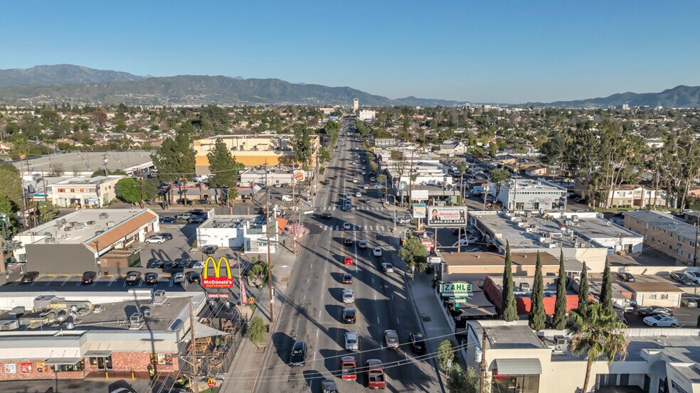 More Photos Of 6308 Coldwater Canyon Ave, North Hollywood Apartments For Sale