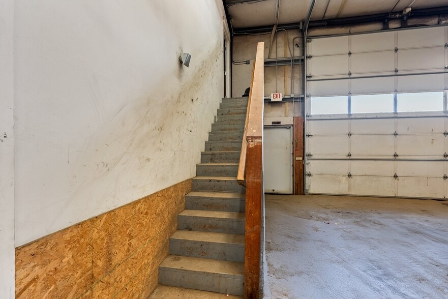 More Photos Of 281 Hamilton Rd N, Chehalis Warehouse For Sale