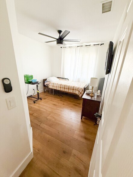 More Photos Of 819 N Rose St, Escondido Assisted Living For Sale