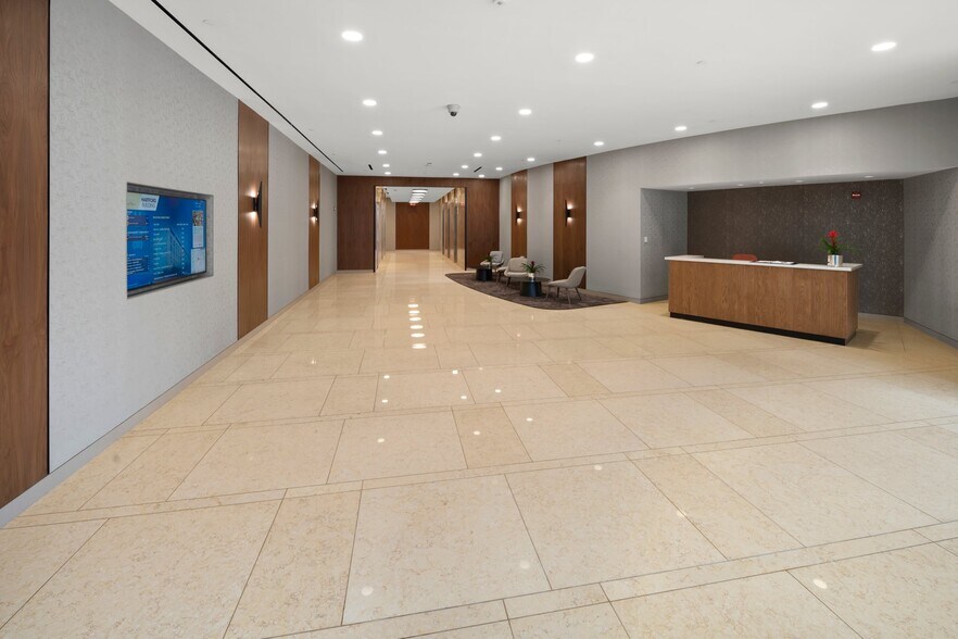 More Photos Of 3101 Wilson Blvd, Arlington Coworking Space