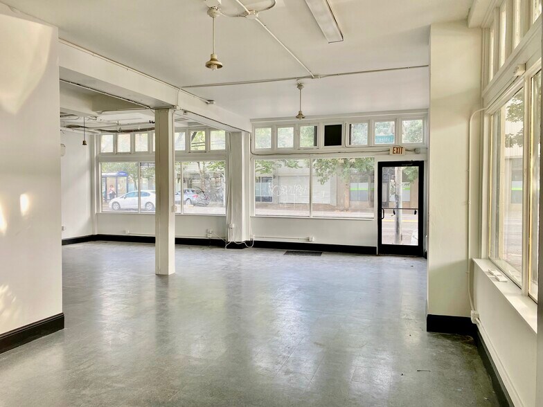 More Photos Of 1539-1541 W Burnside St, Portland Apartments For Sale