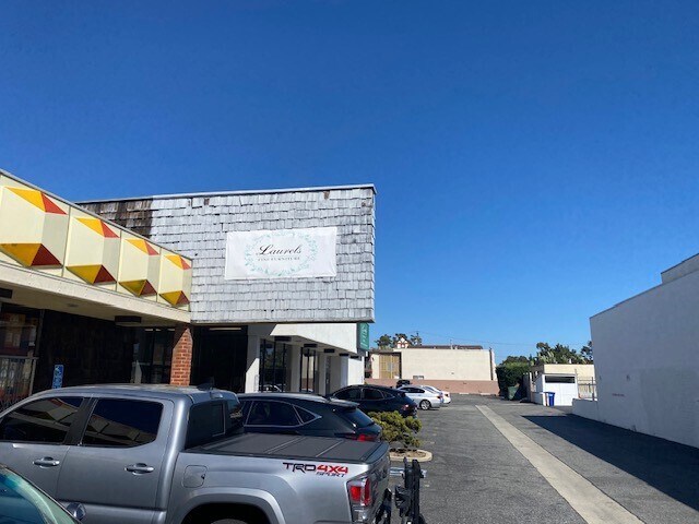 Primary Photo Of 23112-23118 Hawthorne Blvd, Torrance Freestanding For Lease