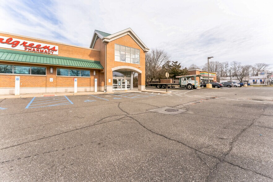 More Photos Of 2215 Middle Country Rd, Centereach Freestanding For Lease