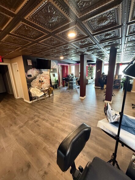 More Photos Of 1029 Lancaster Ave, Berwyn Apartments For Lease