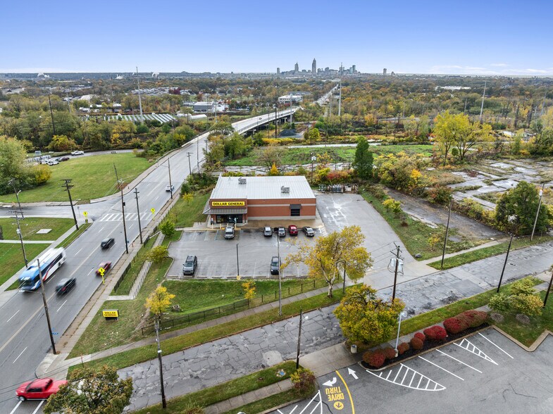 Primary Photo Of 3170 E 91st St, Cleveland Freestanding For Sale