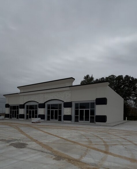 More Photos Of 4515 N Major Dr, Beaumont Office For Lease