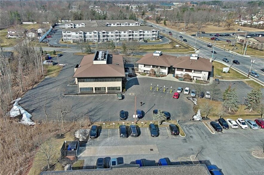 More Photos Of 1829 Maple Rd, Williamsville Medical For Lease