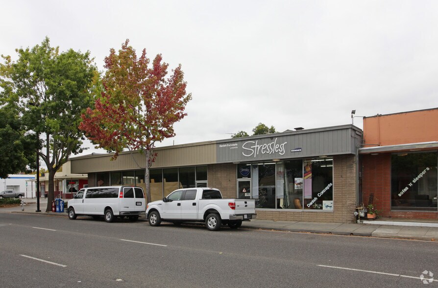 More Photos Of 1347 W El Camino Real, Mountain View Freestanding For Lease