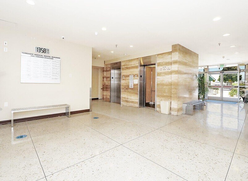 More Photos Of 4305 Torrance Blvd, Torrance Medical For Sale
