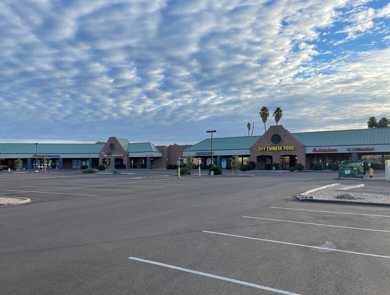 More Photos Of 6666 W Peoria Ave, Glendale Restaurant For Lease