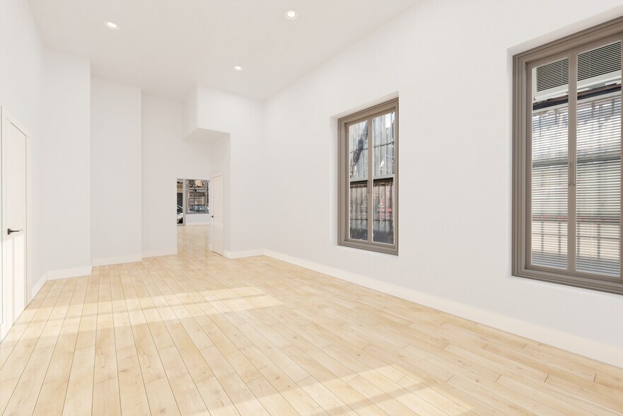 More Photos Of 101 Thompson St, New York Apartments For Lease