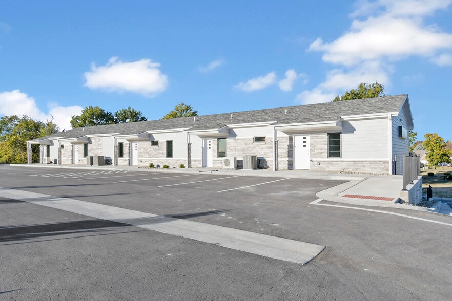 More Photos Of 1010 Sugarland Dr, Pleasant Hill Office Residential For Lease