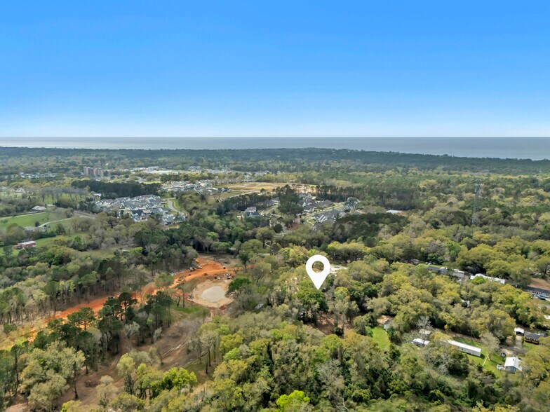 More Photos Of 18874 Section St, Fairhope Restaurant For Sale