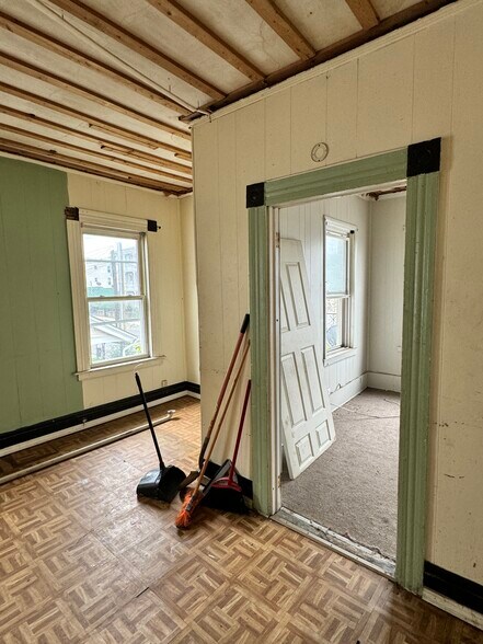 More Photos Of 791 Baldwin St, Waterbury Apartments For Sale