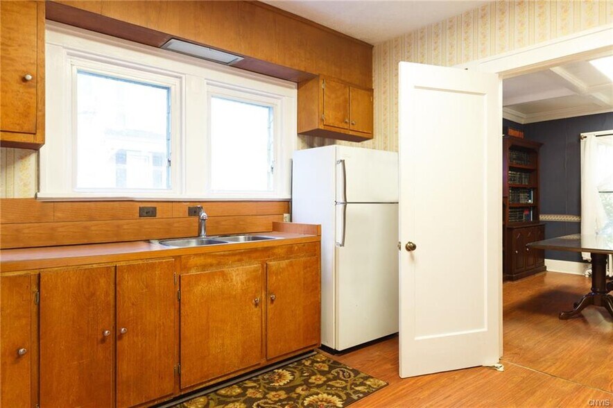 More Photos Of 1201 Washington St, Watertown Office Residential For Sale