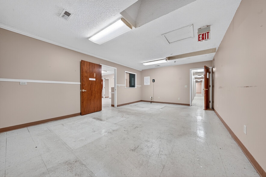 More Photos Of 1324-1325 Highway 195, Jasper Assisted Living For Sale