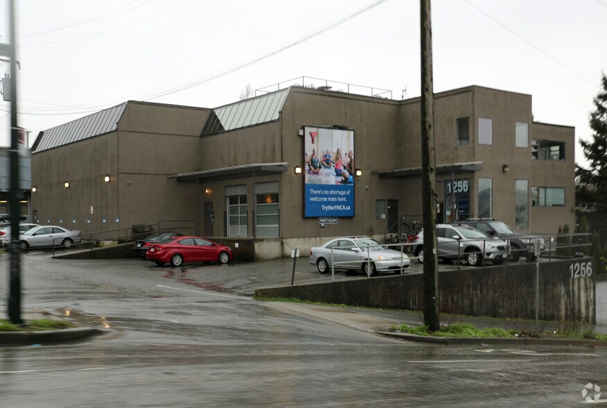More Photos Of 1256 E 6th Ave, Vancouver Flex For Lease