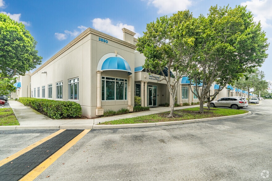 More Photos Of 2890 W State Road 84, Fort Lauderdale Office For Sale