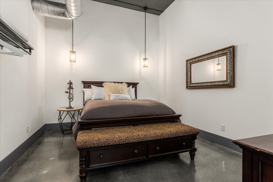 More Photos Of 224 Church St, Nevada City Office For Sale