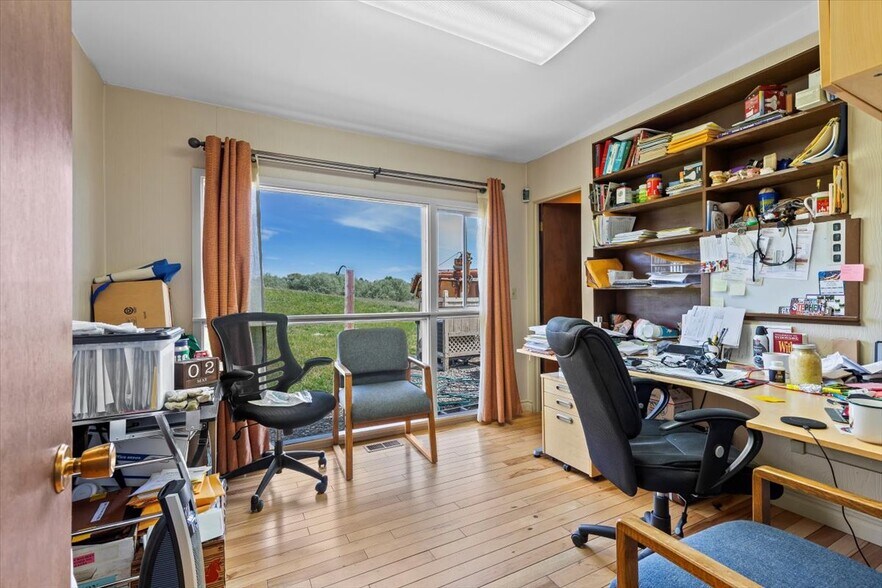 More Photos Of 781 Roza Dr, Zillah Healthcare For Sale