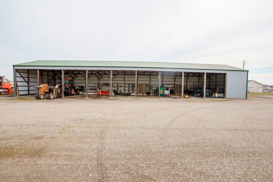 More Photos Of 167 Mill Run, Waverly Warehouse For Sale