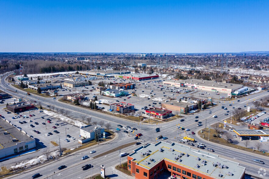More Photos Of 595 W Hunt Club Rd, Ottawa General Retail For Sale