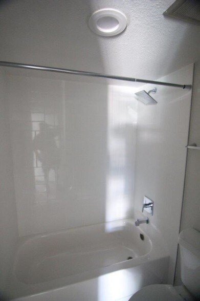 More Photos Of 718 W Hazelwood St, Phoenix Apartments For Sale