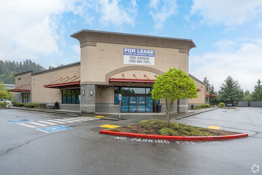 Primary Photo Of 5700 E Lake Sammamish Pky SE, Issaquah General Retail For Lease