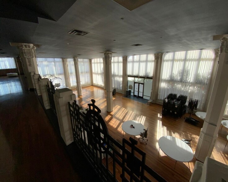 More Photos Of 2201 Locust St, Saint Louis Lodge Meeting Hall For Sale