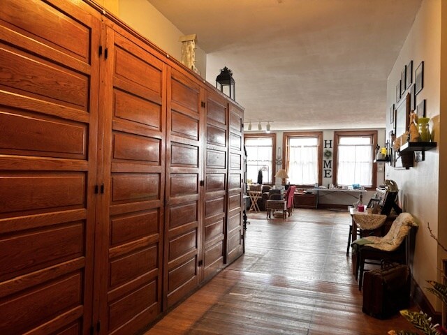 More Photos Of 512 N Lincoln St, Bay City Apartments For Sale