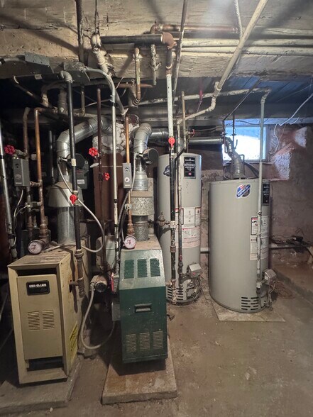 More Photos Of 17 Green Ct, Lodi Apartments For Sale