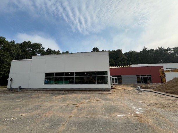 Primary Photo Of 901-945 Shaker Rd, Longmeadow Freestanding For Lease